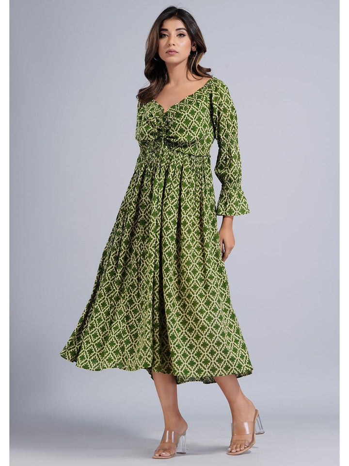Green Printed Bateau Neckline Maxi Dress