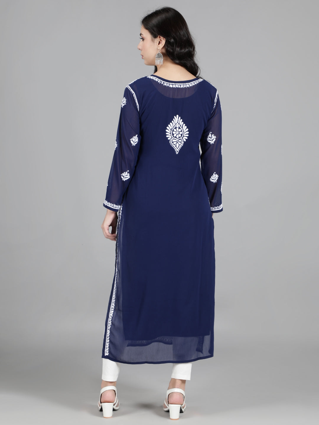 Hand-Embroidered-Navy-Blue-Chikankari-Kurta