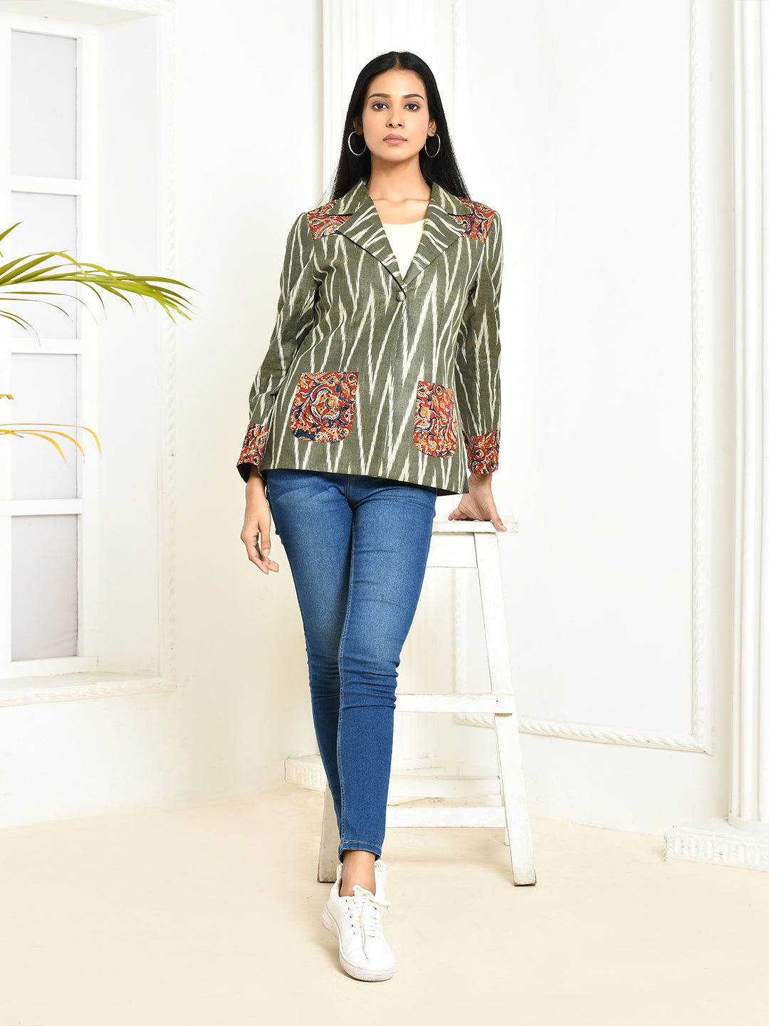 ZERESOUQ-Ira-Grey-Cotton-Ikkat-Printed-Oversized-Blazer