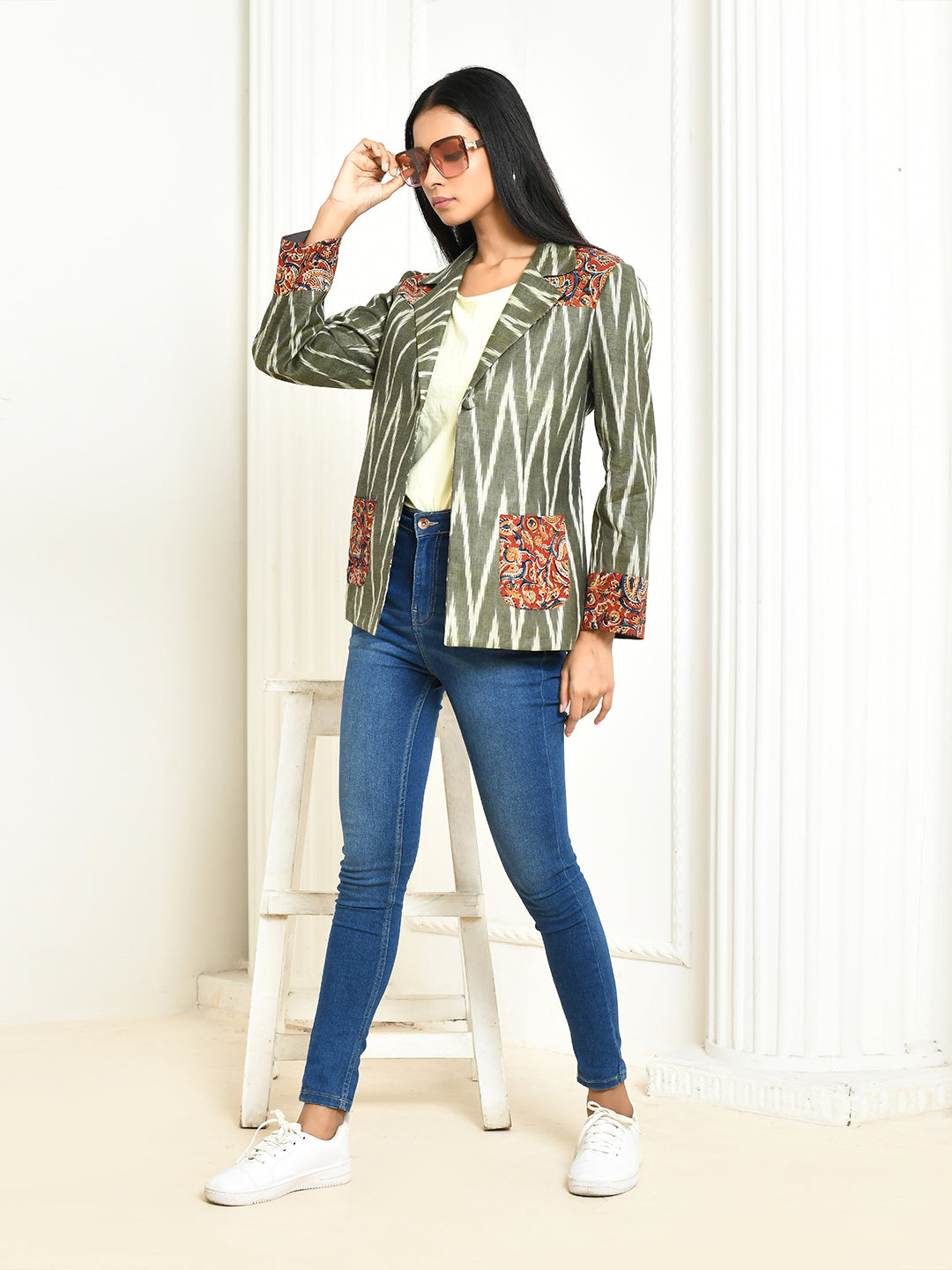 ZERESOUQ-Ira-Grey-Cotton-Ikkat-Printed-Oversized-Blazer