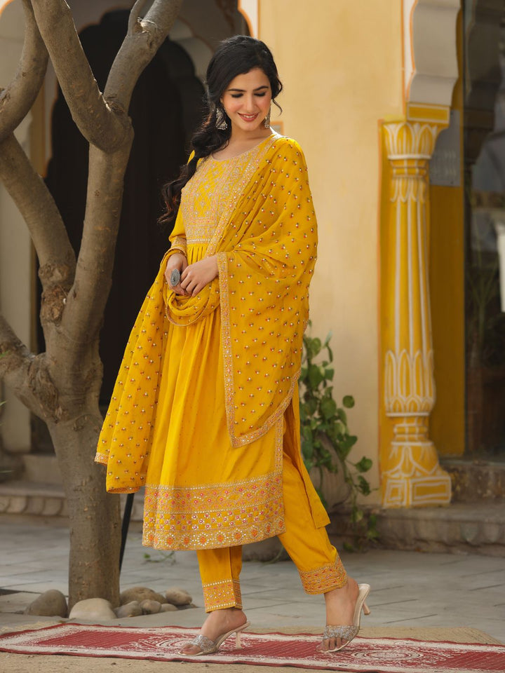 Isbah-Yellow-Naira-Cut-Kurta-Set-&-Dupatta