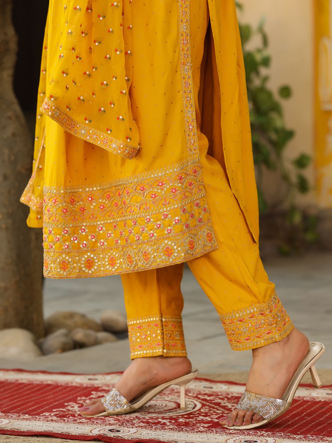 Isbah-Yellow-Naira-Cut-Kurta-Set-&-Dupatta