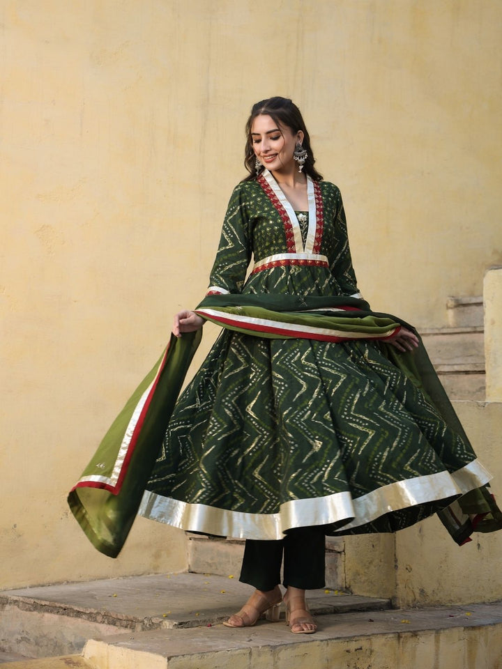 Kamangari-Moss-Green-Anarkali-Suit-&-Dupatta