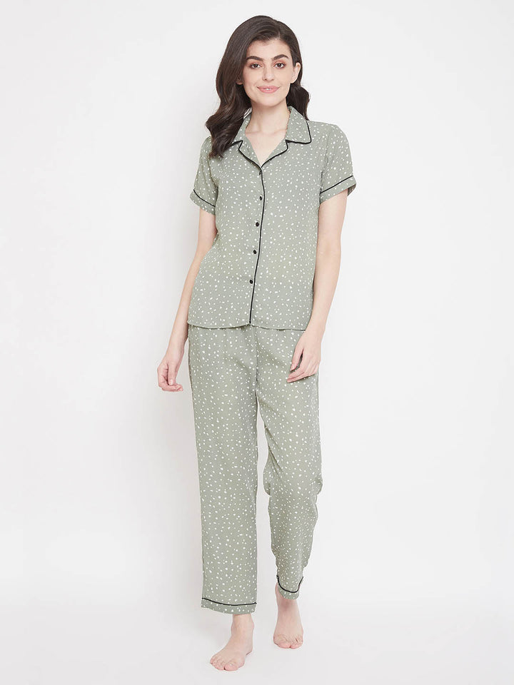 Print Me Pretty Shirt & Pyjama In Sage Green