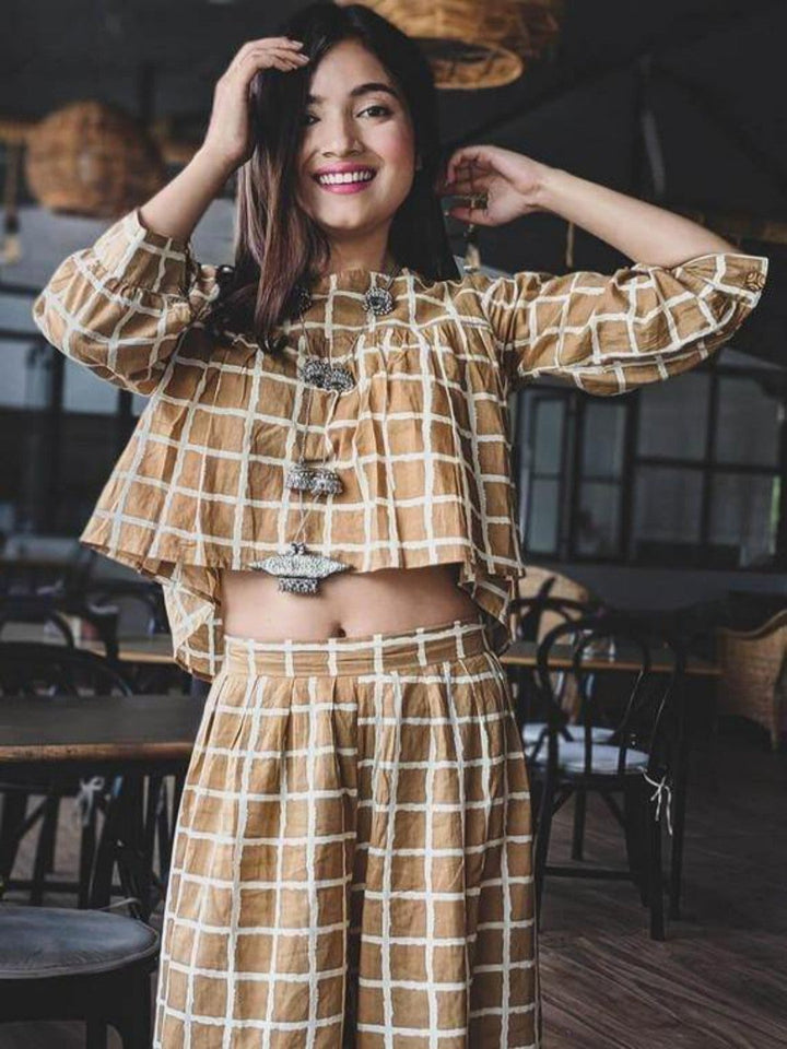 Lively-Vogue-Cotton-Top