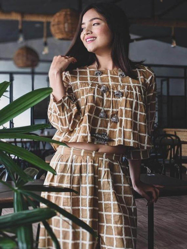 Lively-Vogue-Cotton-Top