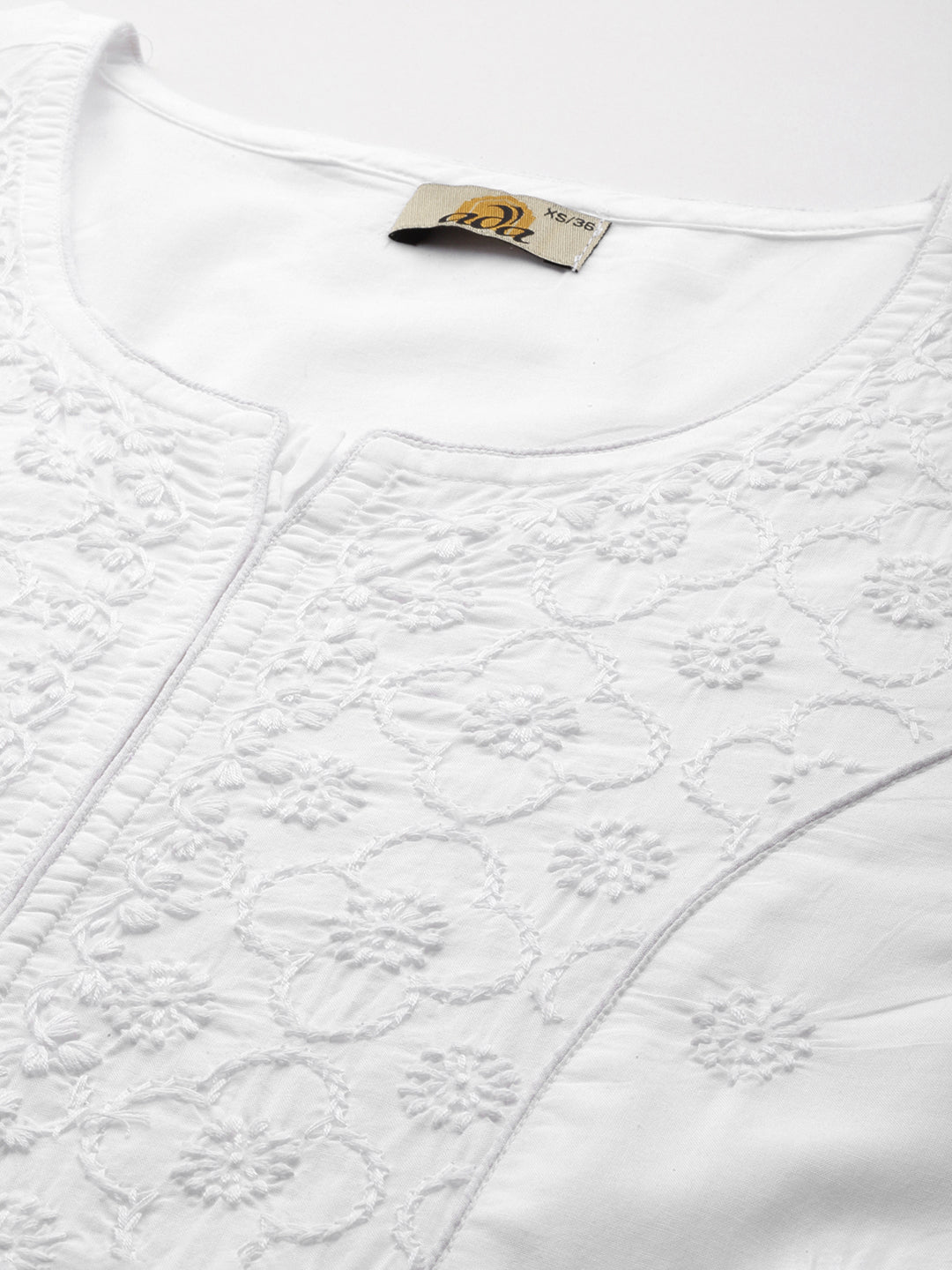 Lucknowi Chikankari White Cotton Kurta