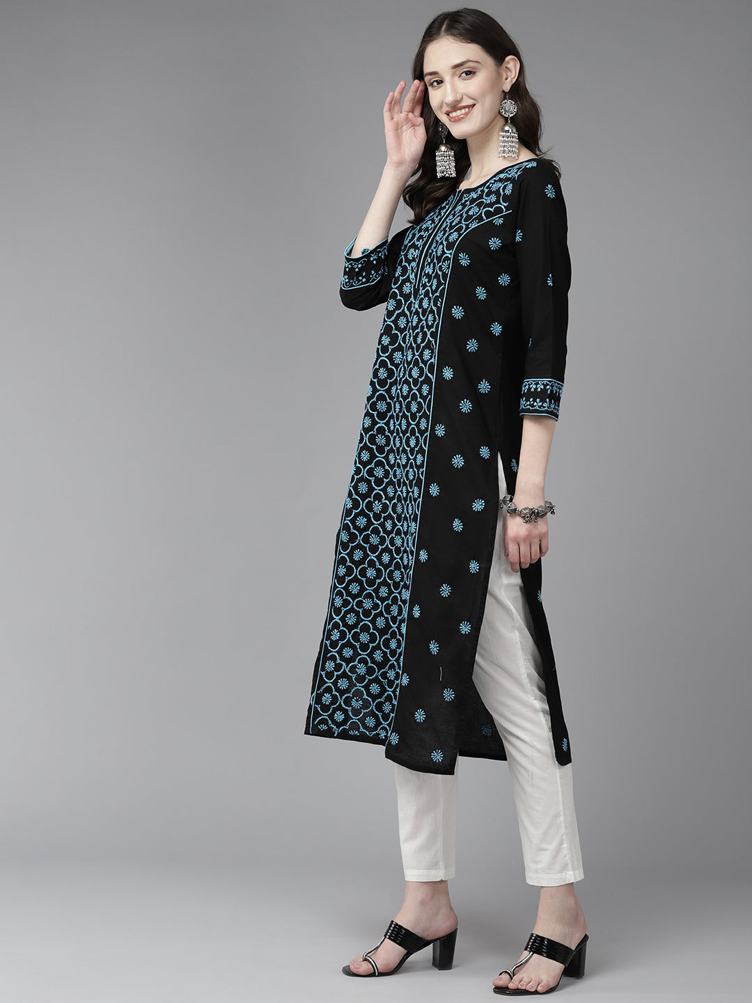 Lucknowi Chikankari Black & Blue Cotton Kurta