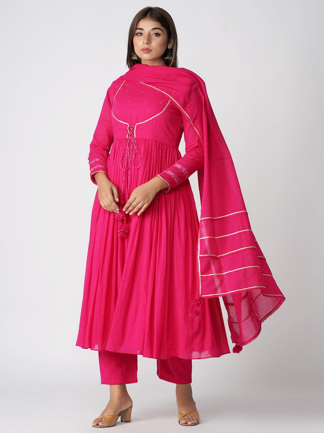 Manika-Gathered-Anarkali-Kurta-Set