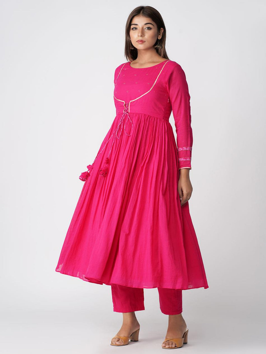 Manika-Gathered-Anarkali-Kurta-Set