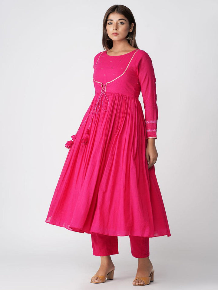 Manika-Gathered-Anarkali-Kurta-Set