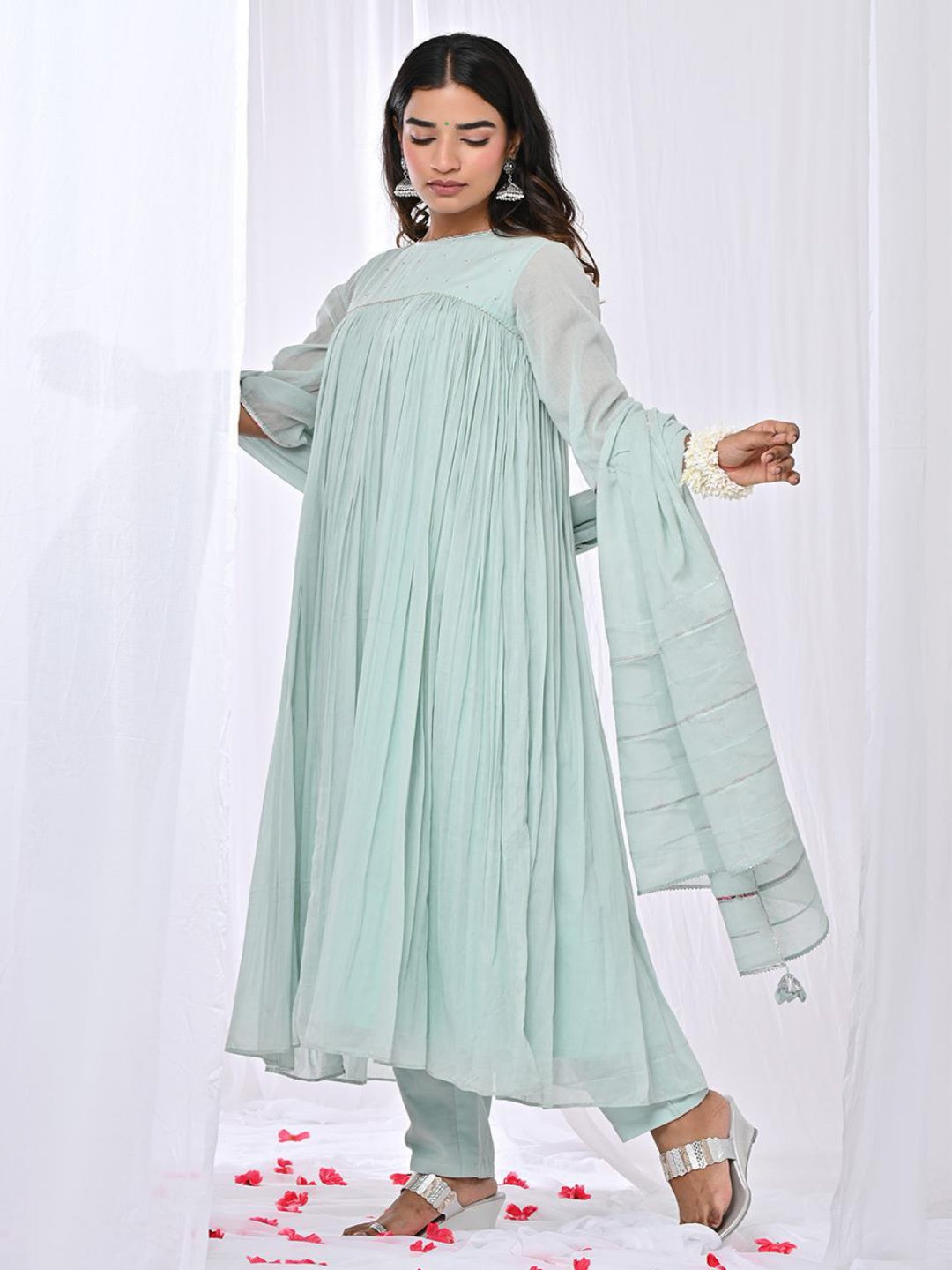 Manika-Loose-Fit-Anarkali-Set-Of-3