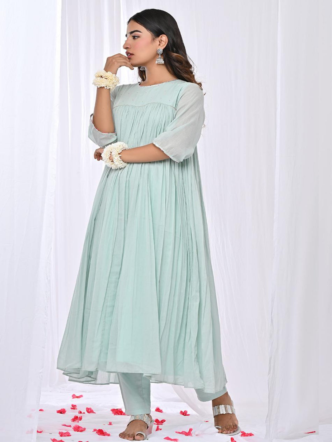 Manika-Loose-Fit-Anarkali-Set-Of-3