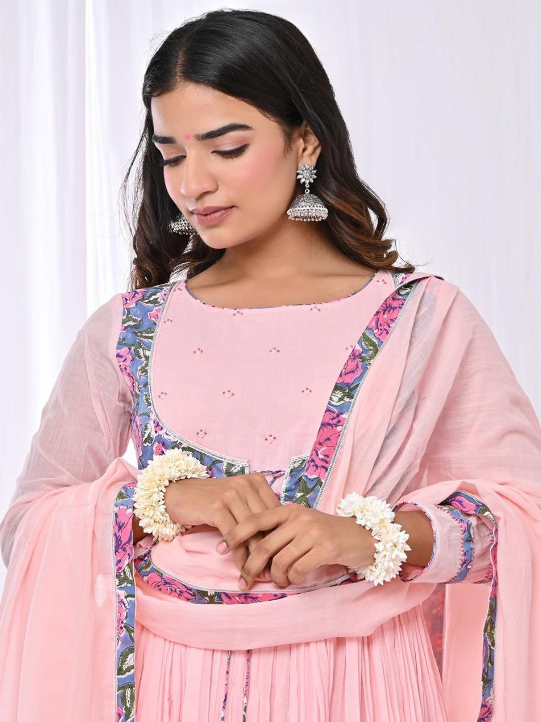 Manika-Pink-Gathered-Anarkali-Set-Of-3