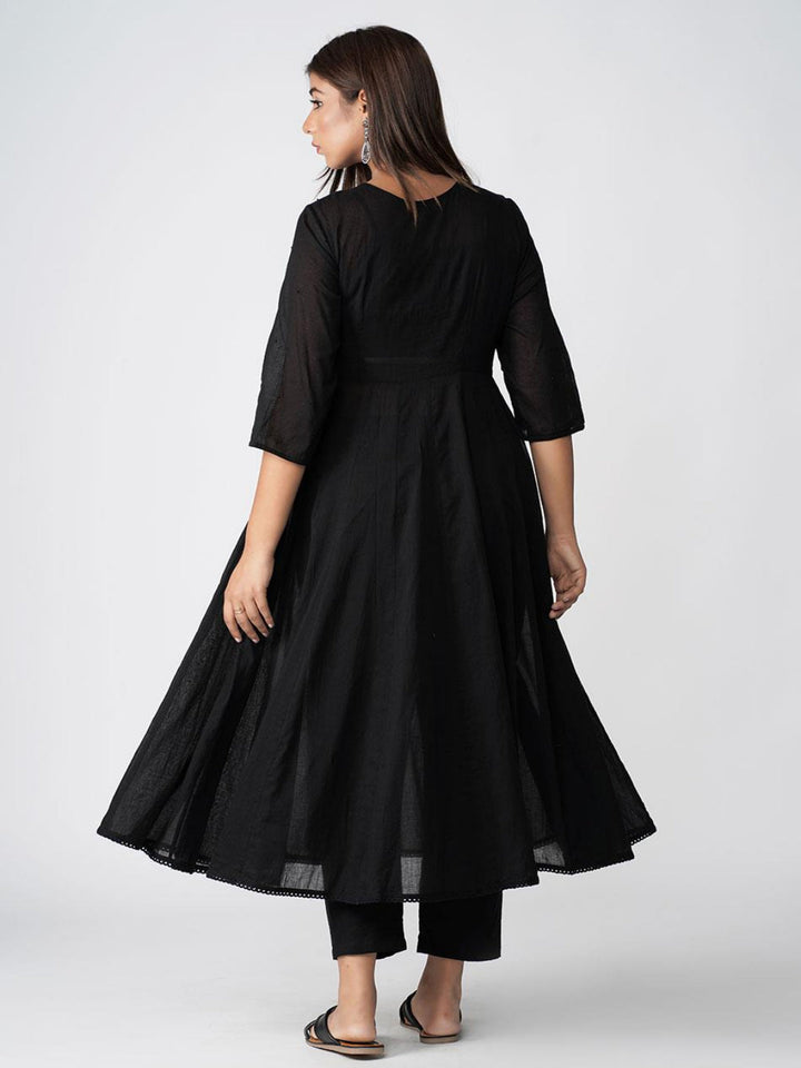 Manika-Transey-Kali-Anarkali-Kurta-Set