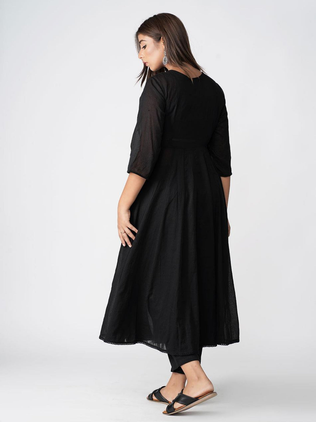 Manika-Transey-Kali-Anarkali-Kurta-Set