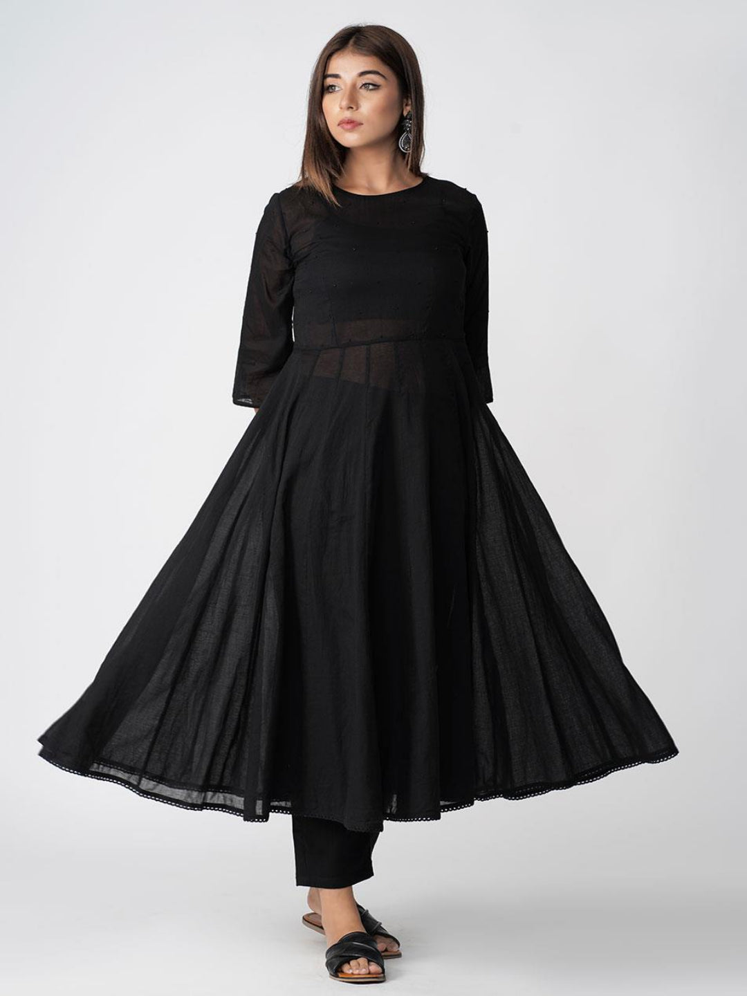 Manika-Transey-Kali-Anarkali-Kurta-Set