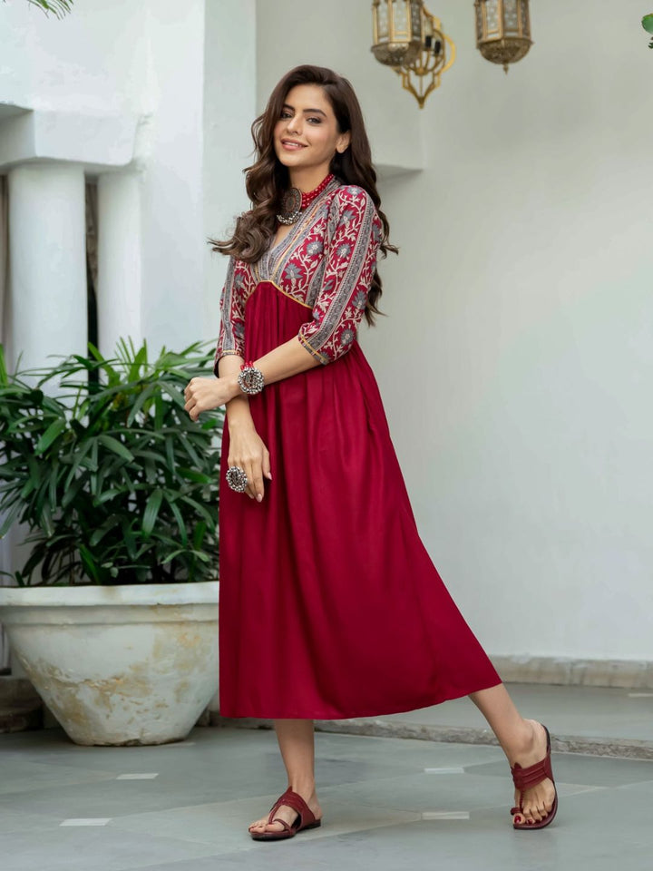 Maroon-V-Neck-Gathered-Dress