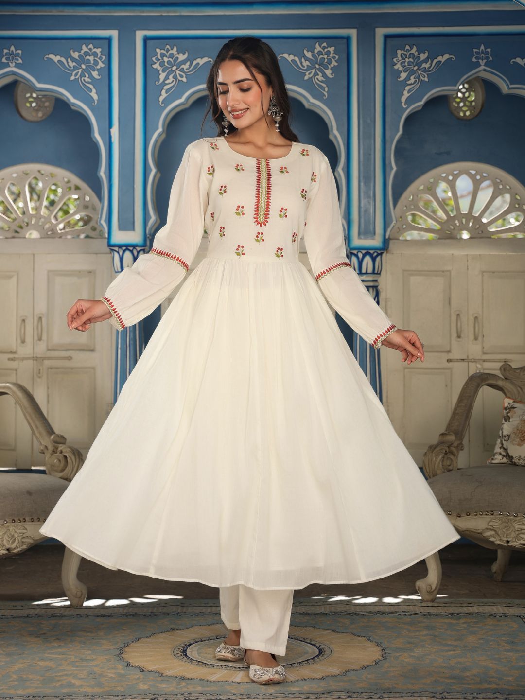 Masakali-White-Cotton-Anarkali-Kurta-&-Pant