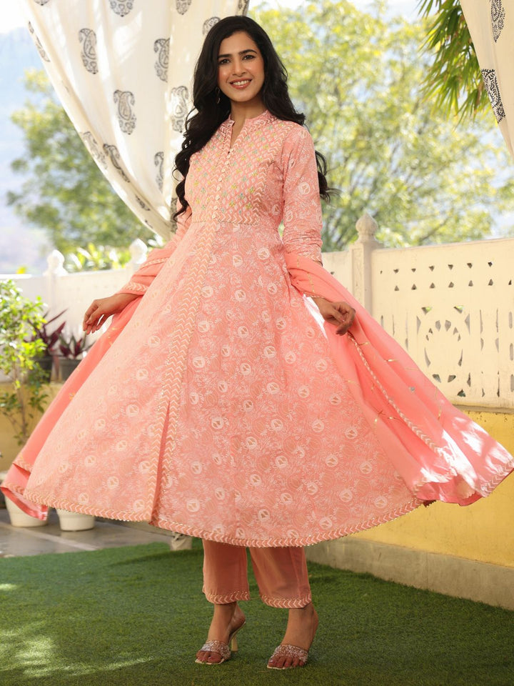 Masarrat-Peach-Anarkali-Set-&-Dupatta