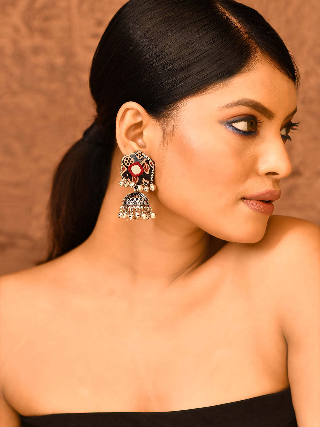 ZERESOUQ-Nea-Zoi-Black-Sathkon-Mirror-Handmade-Fabric-Jhumka-Earrings