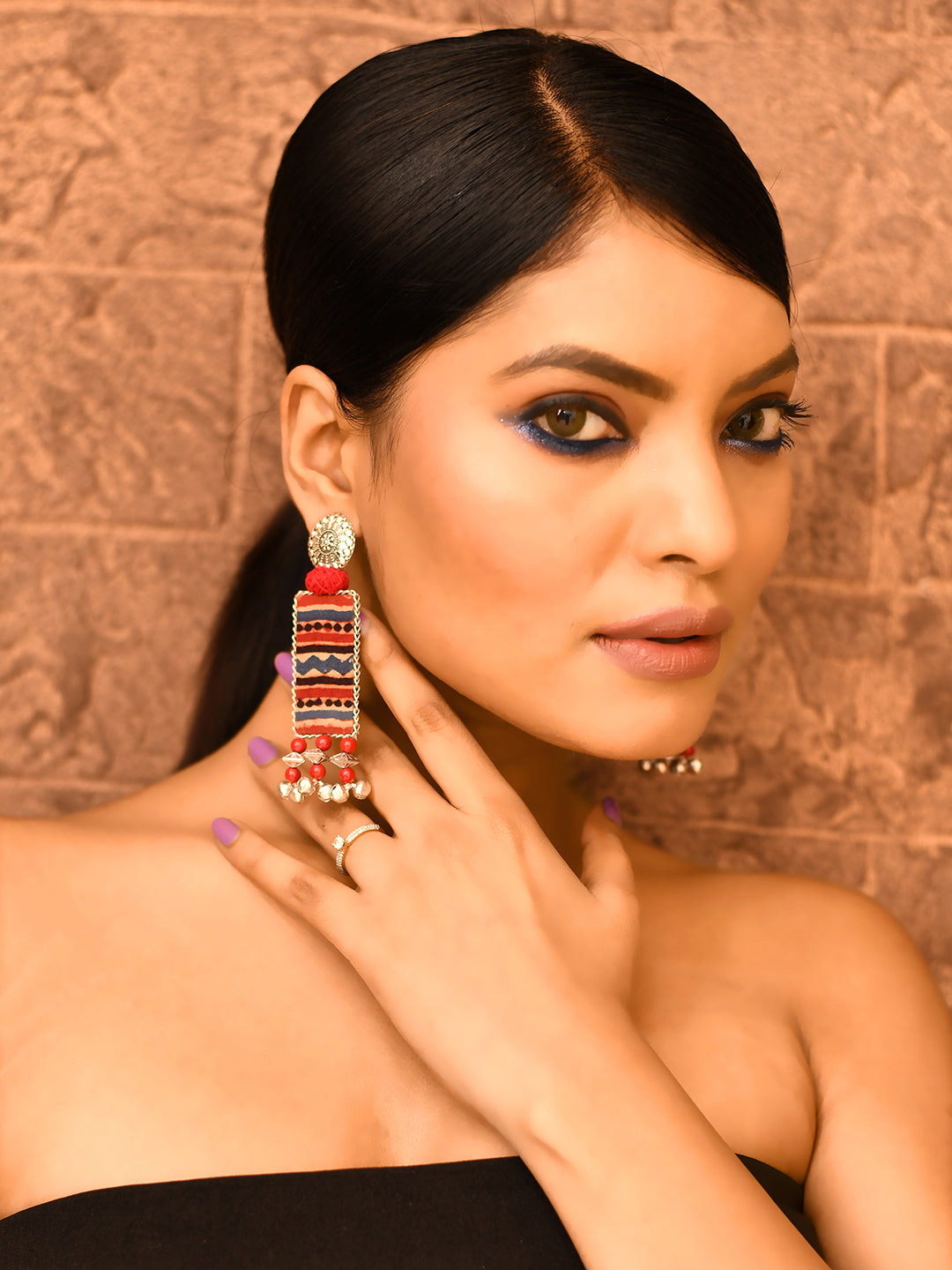 Nea-Zoi Red Fun Stripped Handmade Earrings