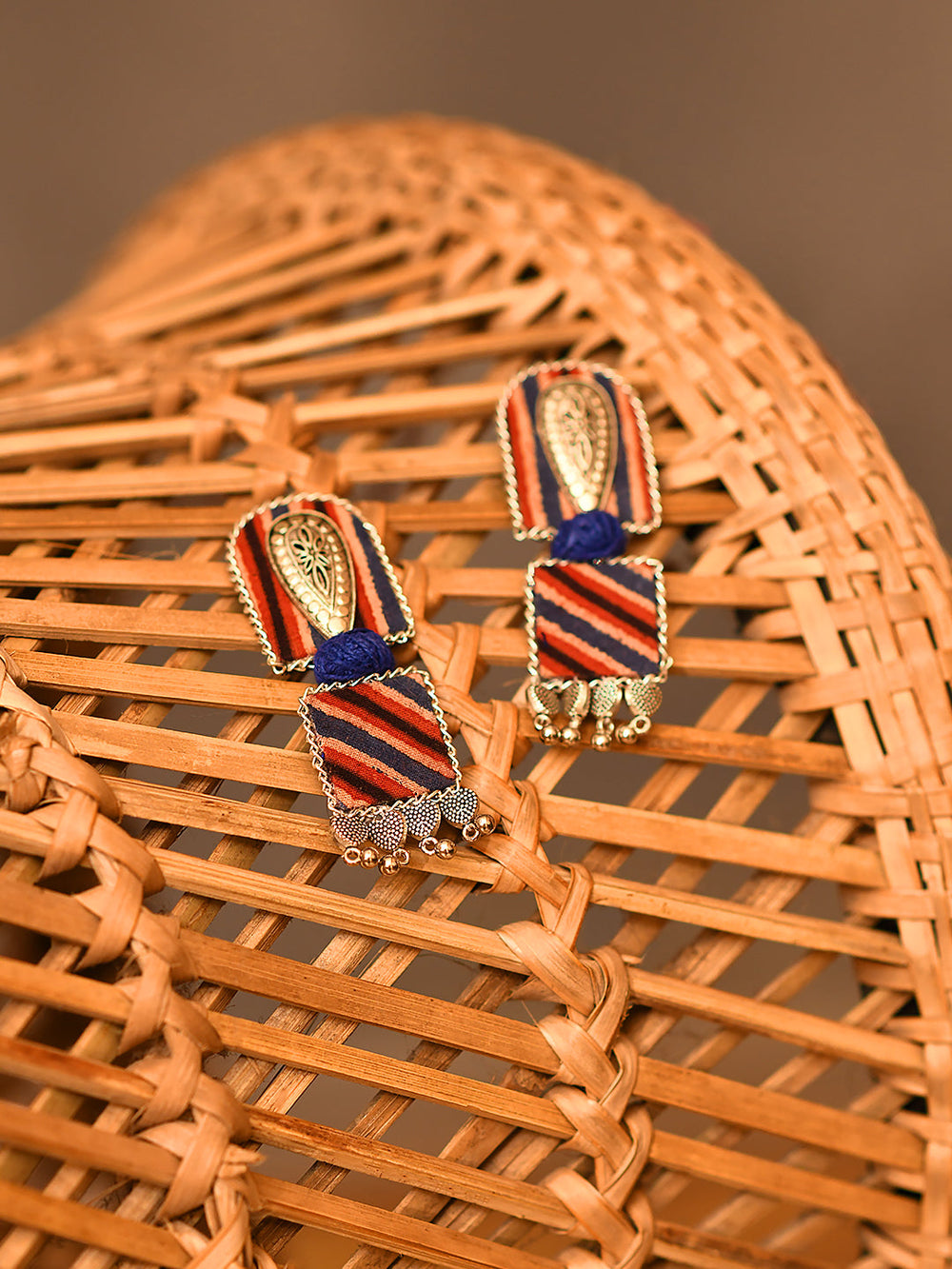 ZERESOUQ-Nea-Zoi-Red-Silver-Drop-Upcycled-Handmade-Fabric-Earrings