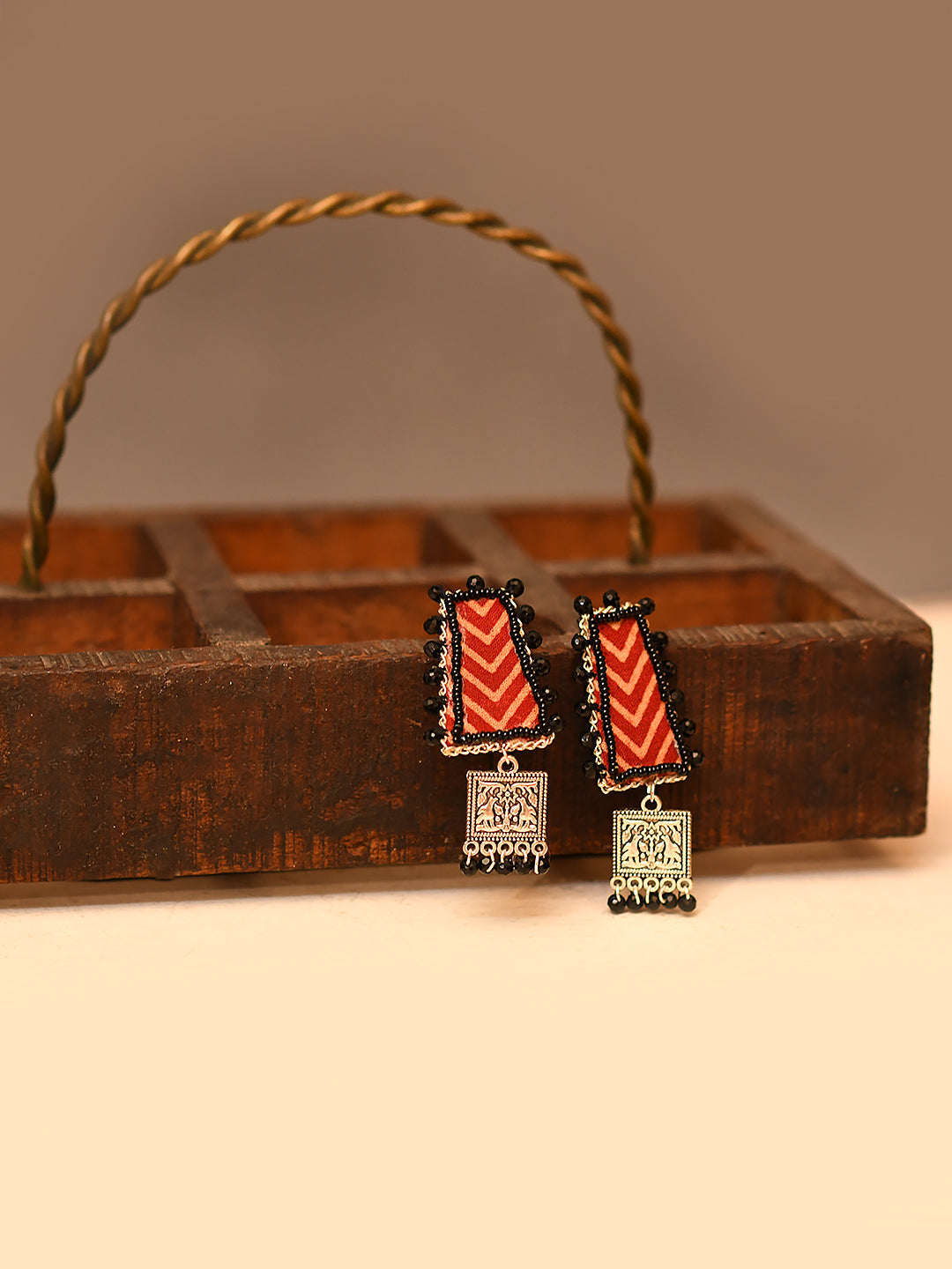 ZERESOUQ-Nea-Zoi-Red-&-Black-Crystal-Handmade-Fabric-Earrings
