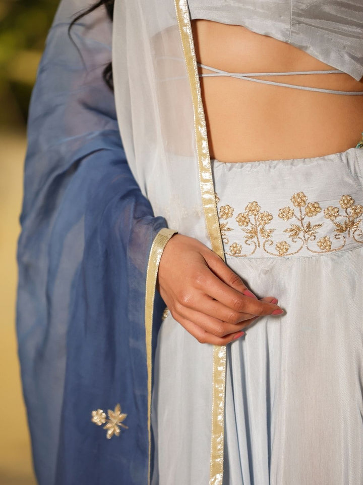 Neelma-White-&-Blue-Ombre-Muslin-Lehenga-Set