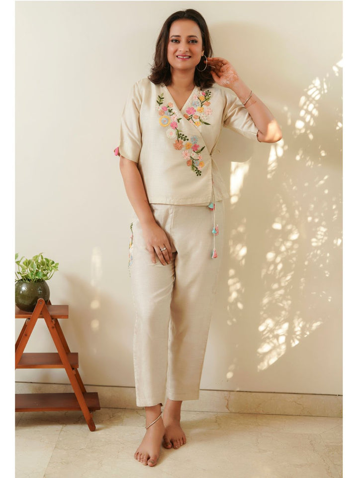 Off-White-Angrakha-Style-Co-ord-Set