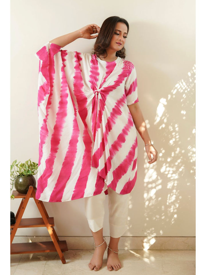 Off-White-&-Pink-Leheriya-Kaftan-With-Pants