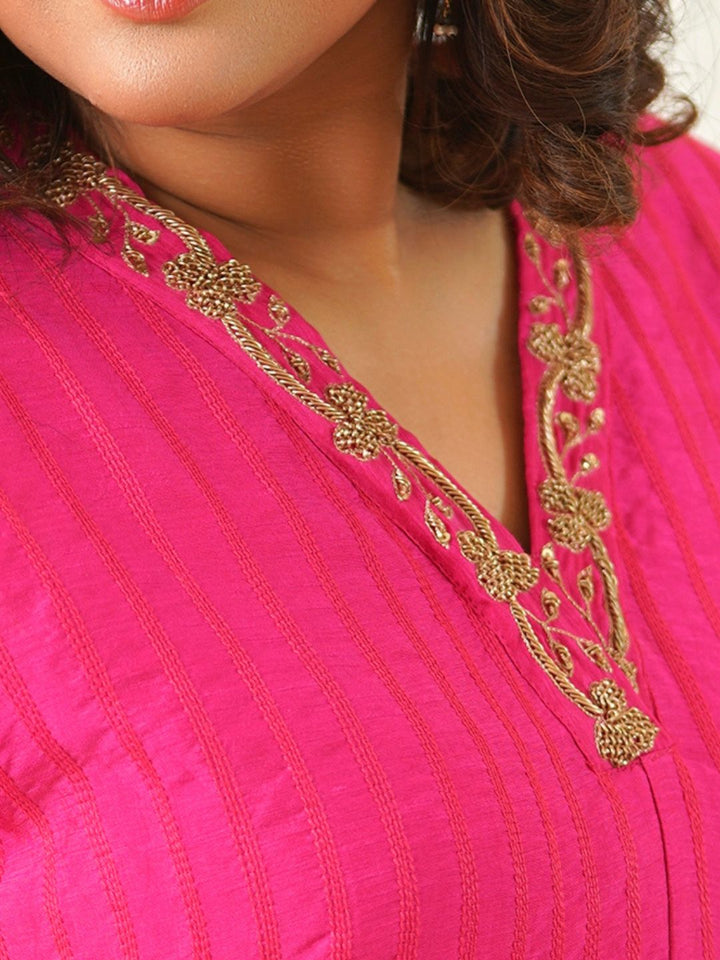 Pink-Textured-Silk-Kurta-Set-with-Dupatta