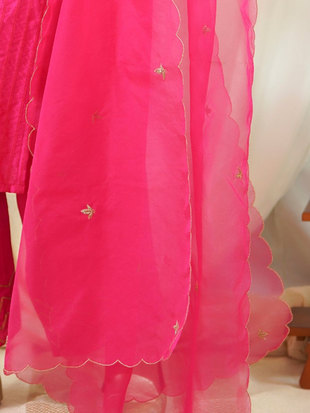 Pink-Textured-Silk-Kurta-Set-with-Dupatta