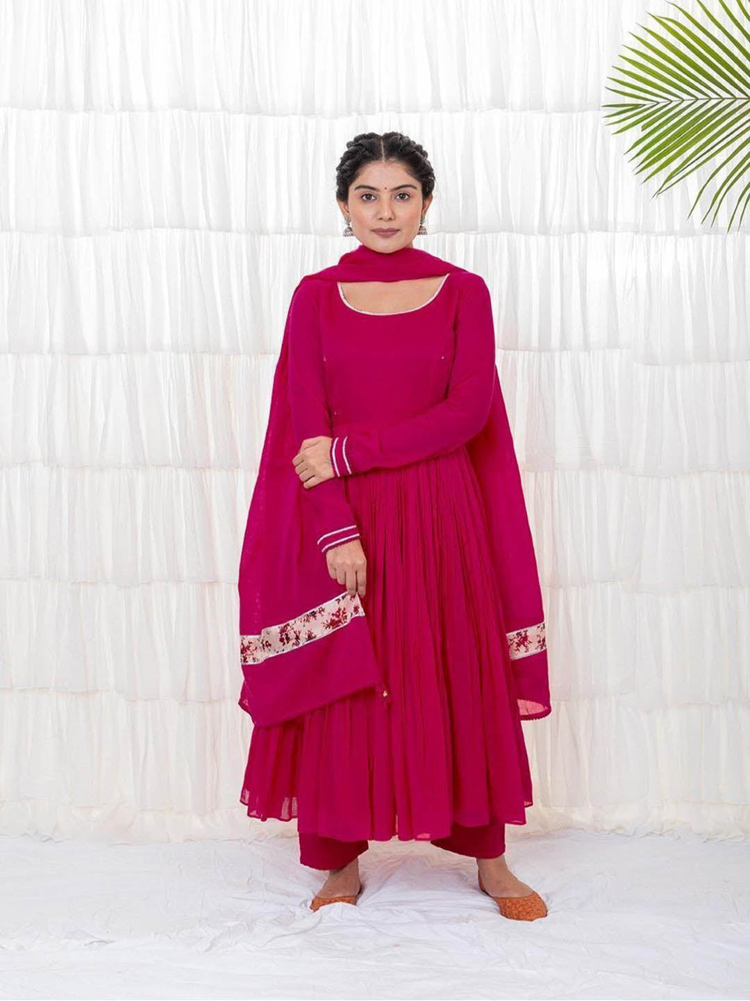 Rani-Anarkali-Mulmul-Kurta-Set
