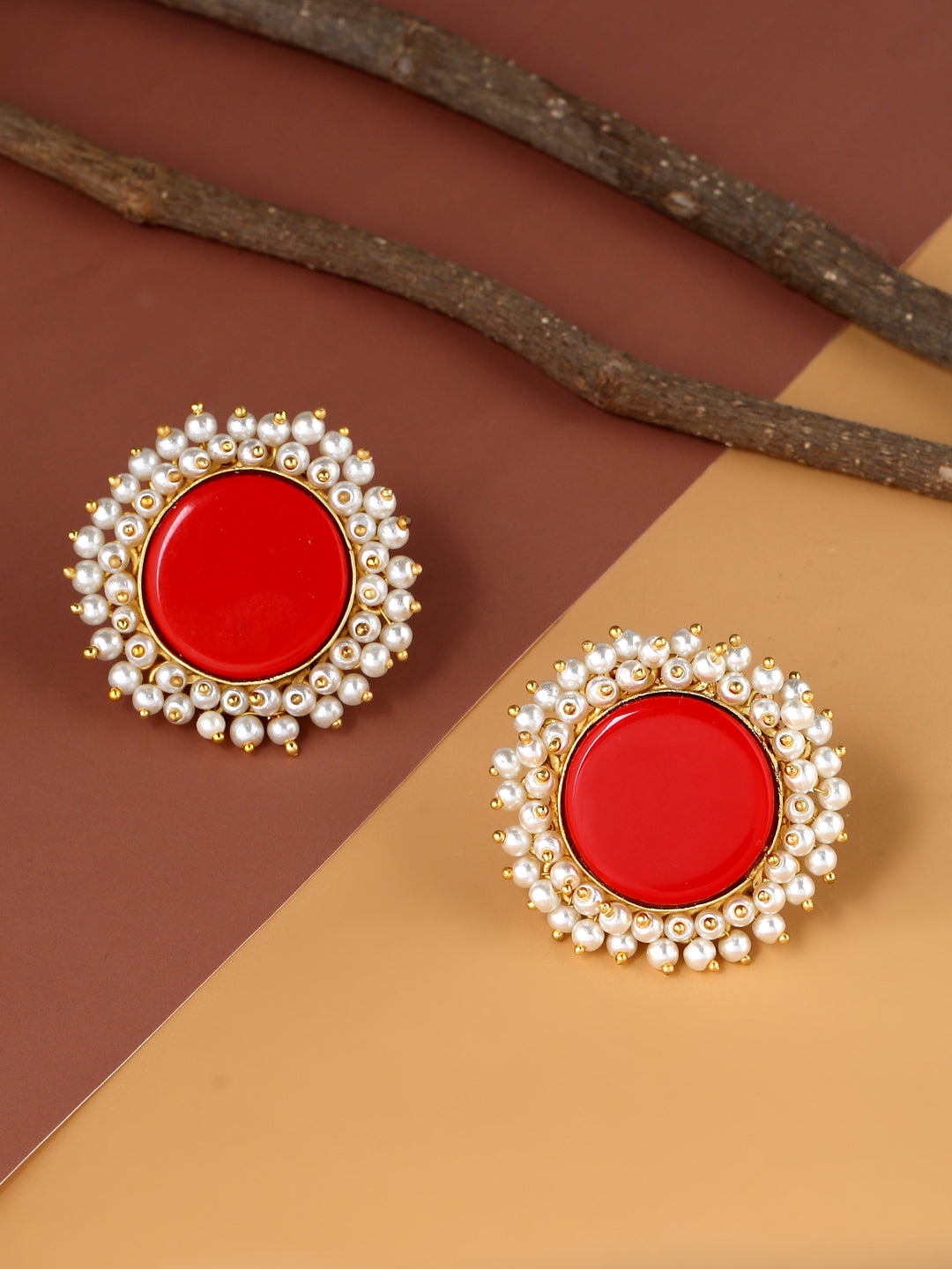 Red colour hot sale earrings online