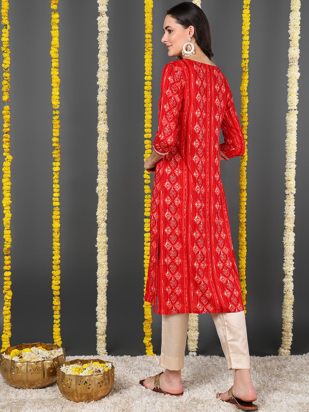 ZERESOUQ-Red-Viscose-Rayon-Ethnic-Motifs-Printed-Straight-Kurta