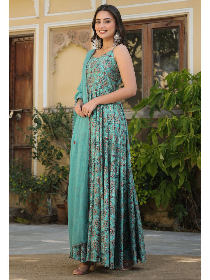 Rizwana-Blue-Gown-With-Dupatta