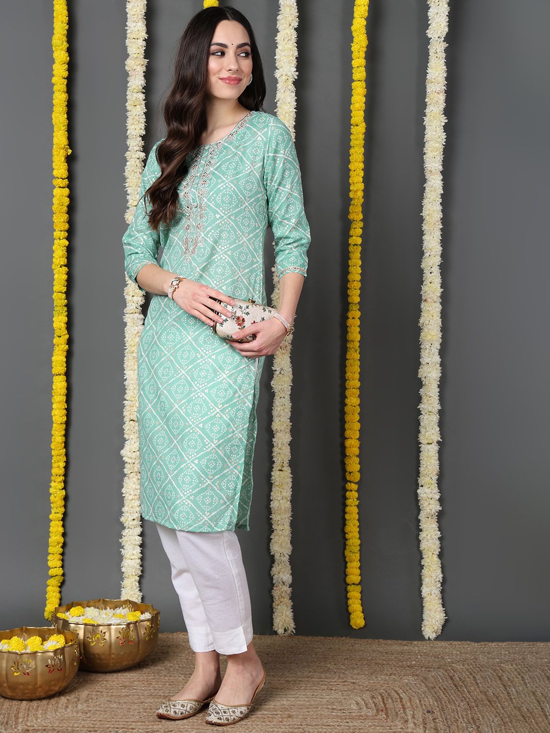 ZERESOUQ-Sea-Green-Cotton-Blend-Bandhani-Printed-Straight-Kurta