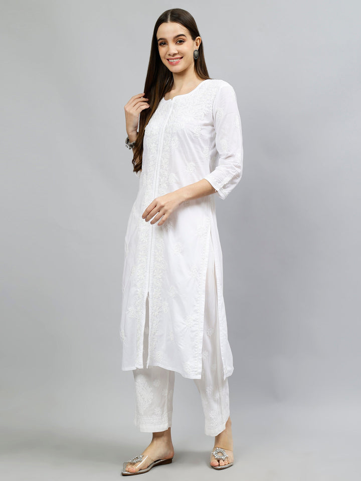White-Cotton-Hand-Embroidered-Chikankari-Kurti