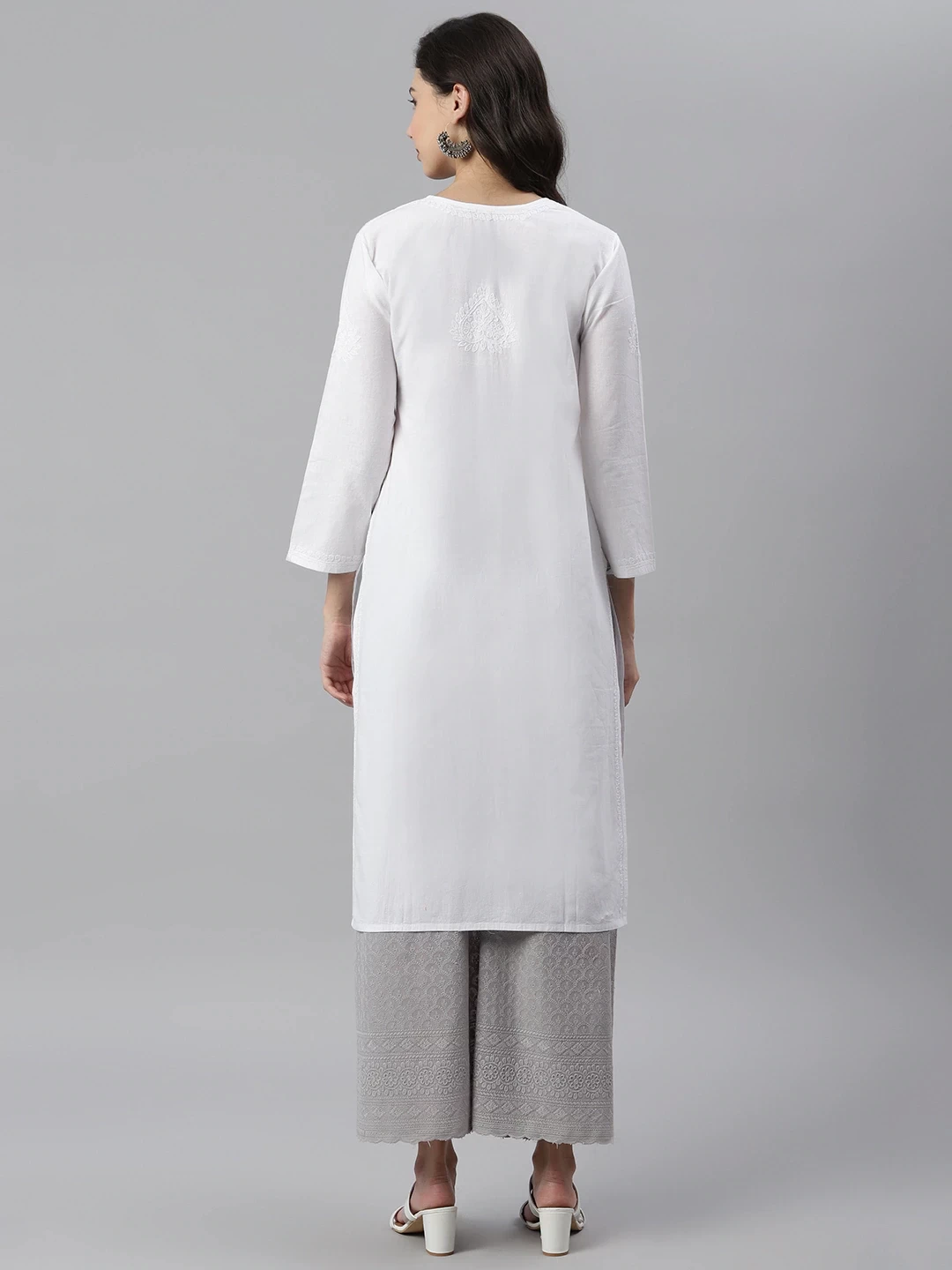 White-Cotton-Lucknowi-Chikan-Kurta