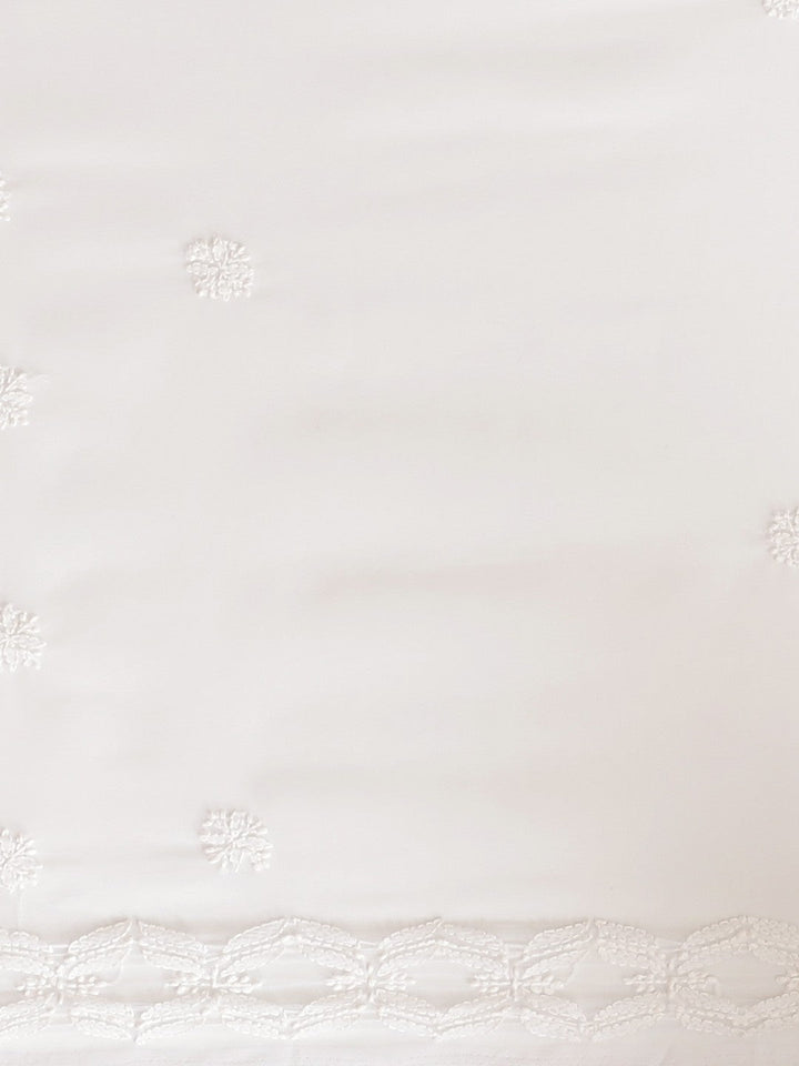 White-Embroidered-Chikan-Saree-With-Blouse