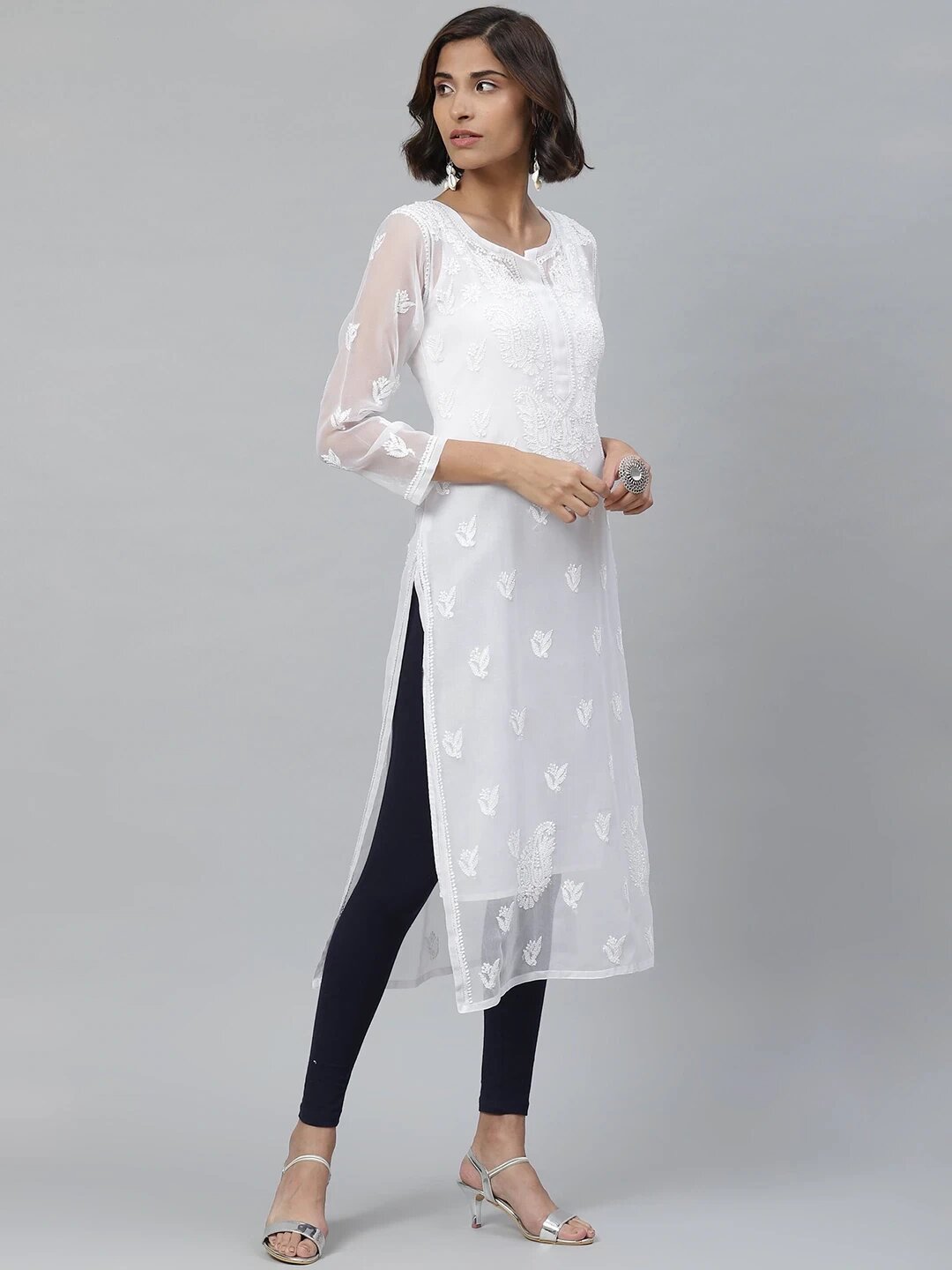White-Georgette-Lucknowi-Chikan-Kurta