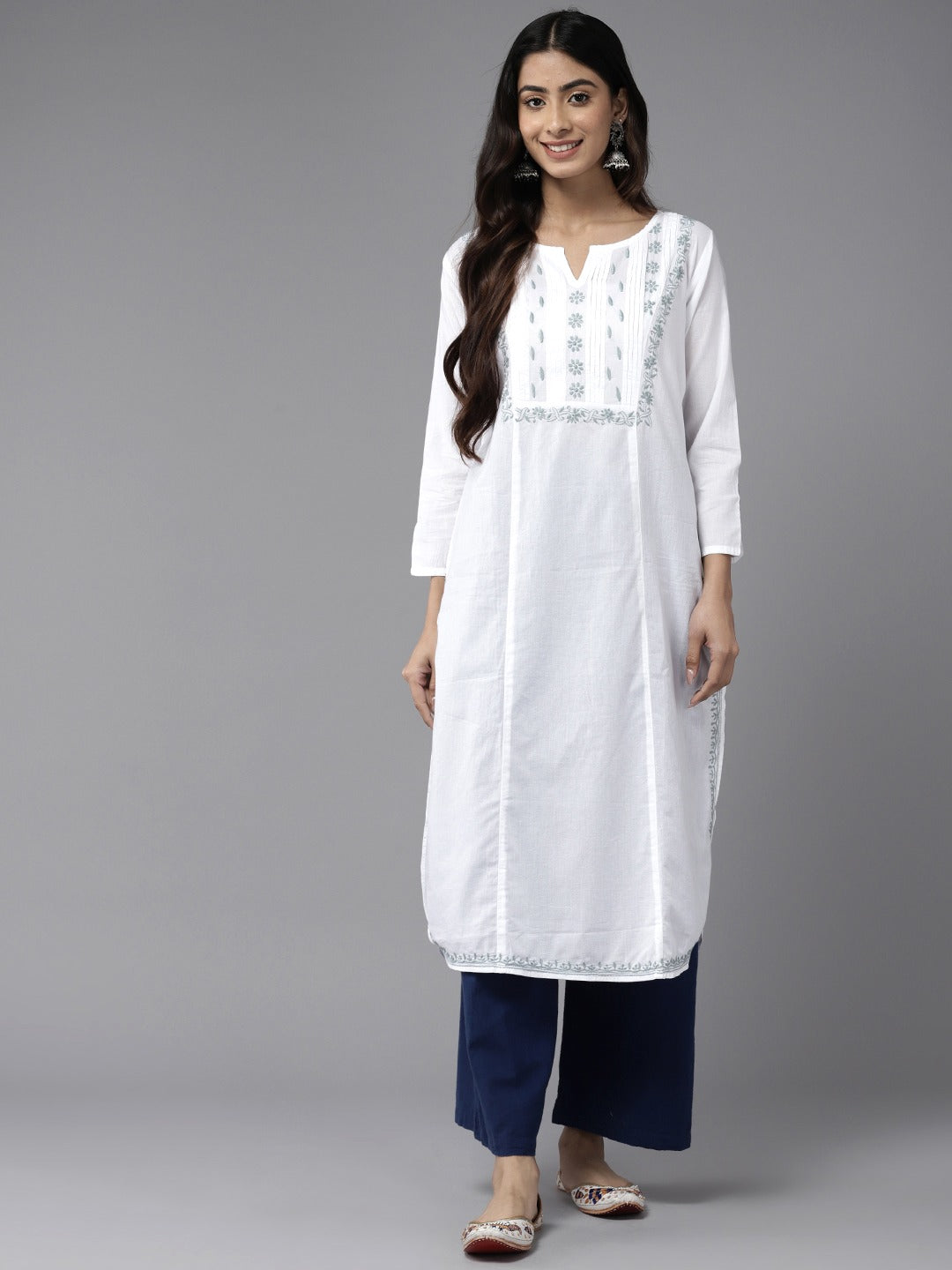 White & Grey Cotton Ghaspatti Chikan Kurta