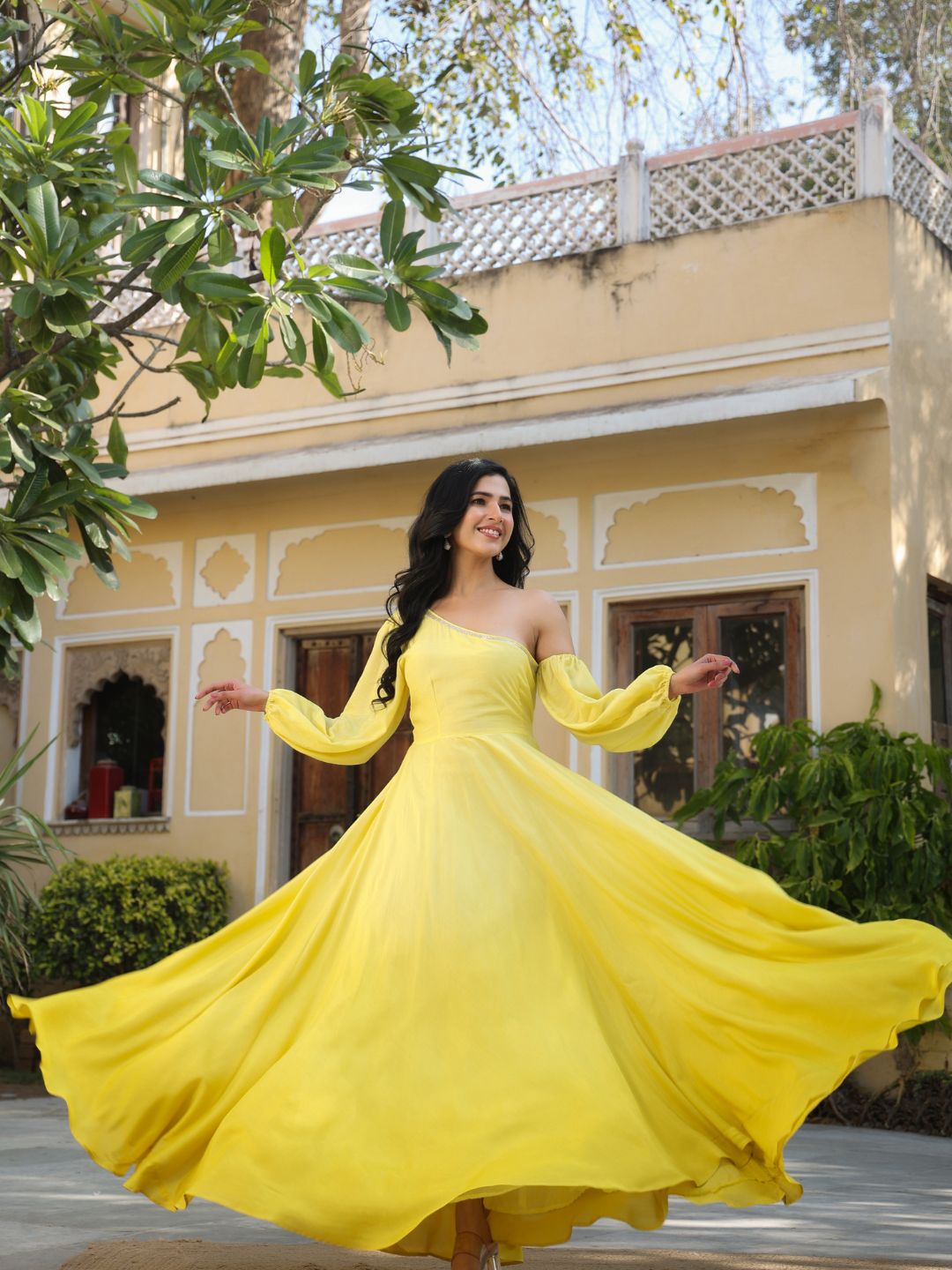 Zeeana-Yellow-Viscose-Muslin-Ombre-Gown