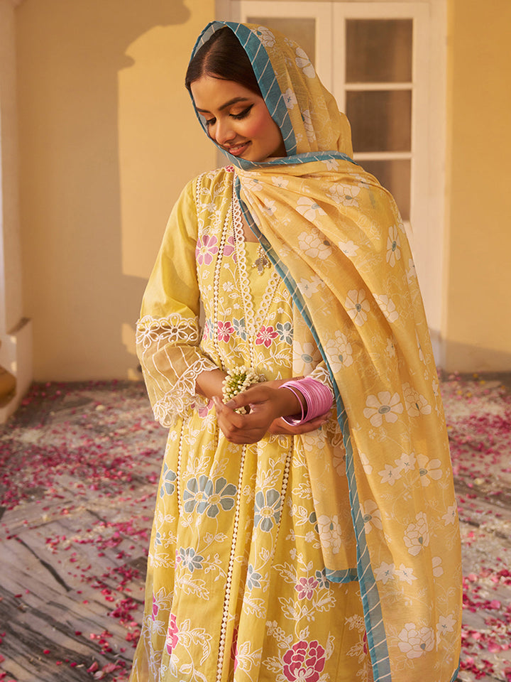 Yellow-Cotton-Floral-Embroidered-3-Piece-Kurta-Set