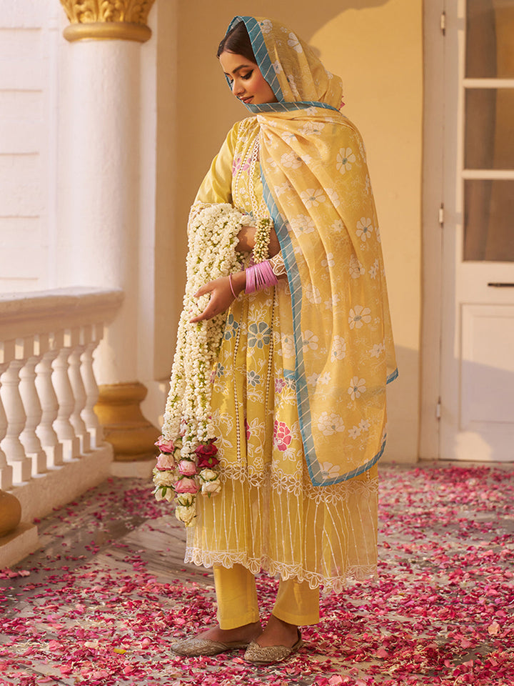 Yellow-Cotton-Floral-Embroidered-3-Piece-Kurta-Set