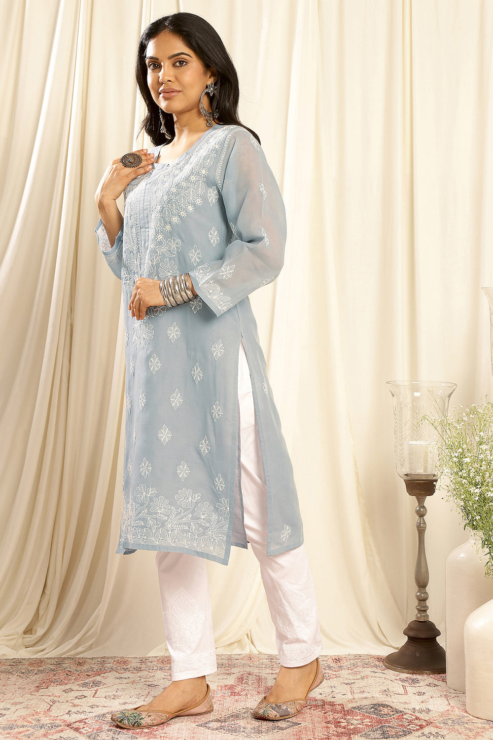 Grey-Cotton-Chikankari-Kurta-With-Slip