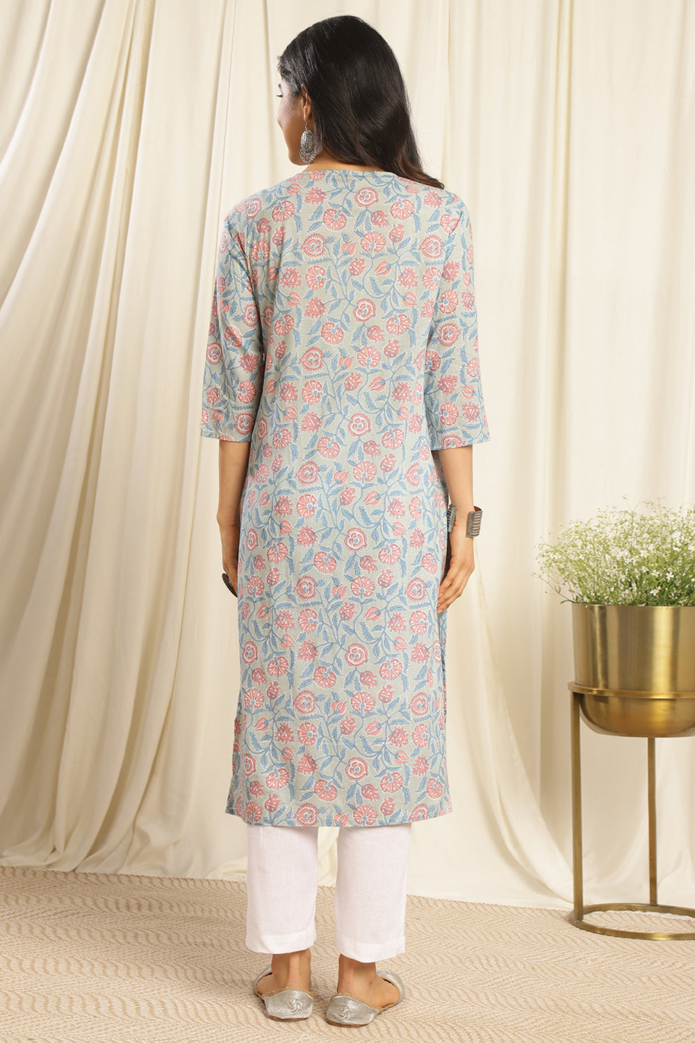 Blue-&-Pink-Cotton-Line-Printed-Kurta