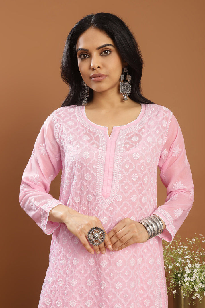 Pink-Mul-Cotton-Chikankari-Designer-Kurta-With-Slip