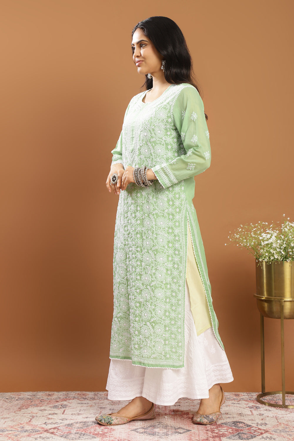 Green-Mul-Cotton-Chikankari-Designer-Kurta-With-Slip